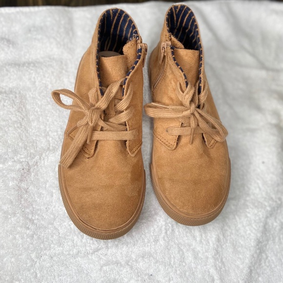 Cat&Jack shoes - Picture 2 of 3